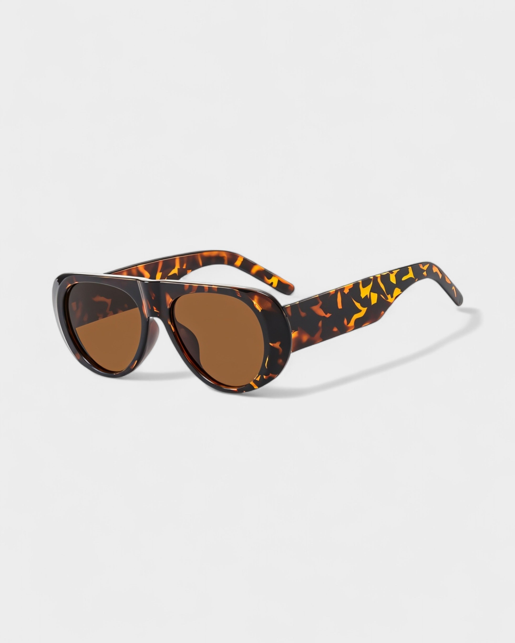JONNA Oversized Oval Frame Sunglasses